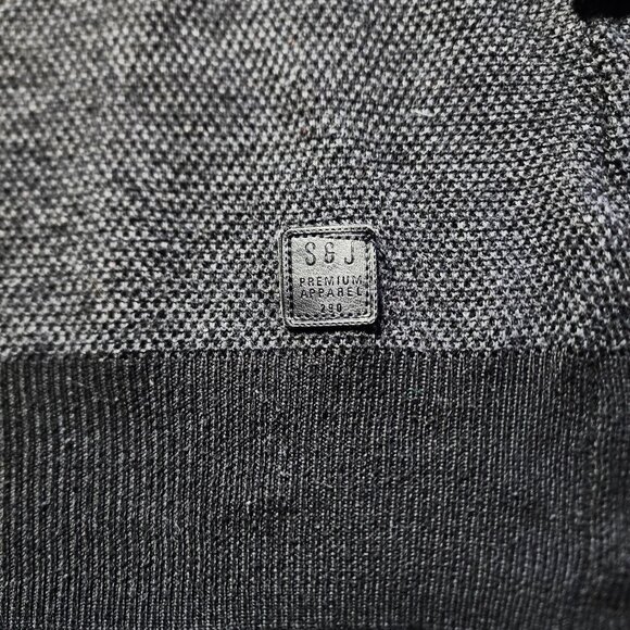 Dark gray & black waffle knit hoodie - Picture 6 of 10